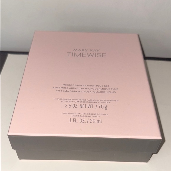 Mary Kay Timewise Microdermabrasion Plus Set in Pink and Gray - Picture 1 of 4
